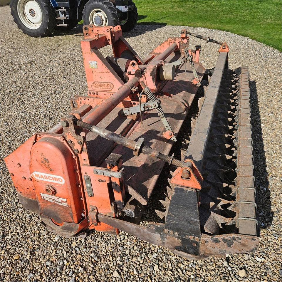 Maschio CB300 - Rotocultivador: foto 4 Maschio CB300 - Rotocultivador: foto 4