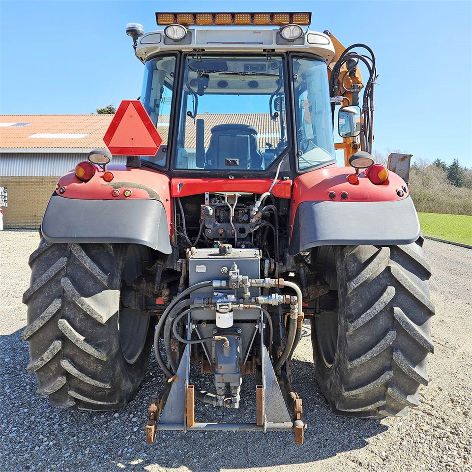 Massey Ferguson 6465 Dyna-6 - Tractor: foto 5 Massey Ferguson 6465 Dyna-6 - Tractor: foto 5
