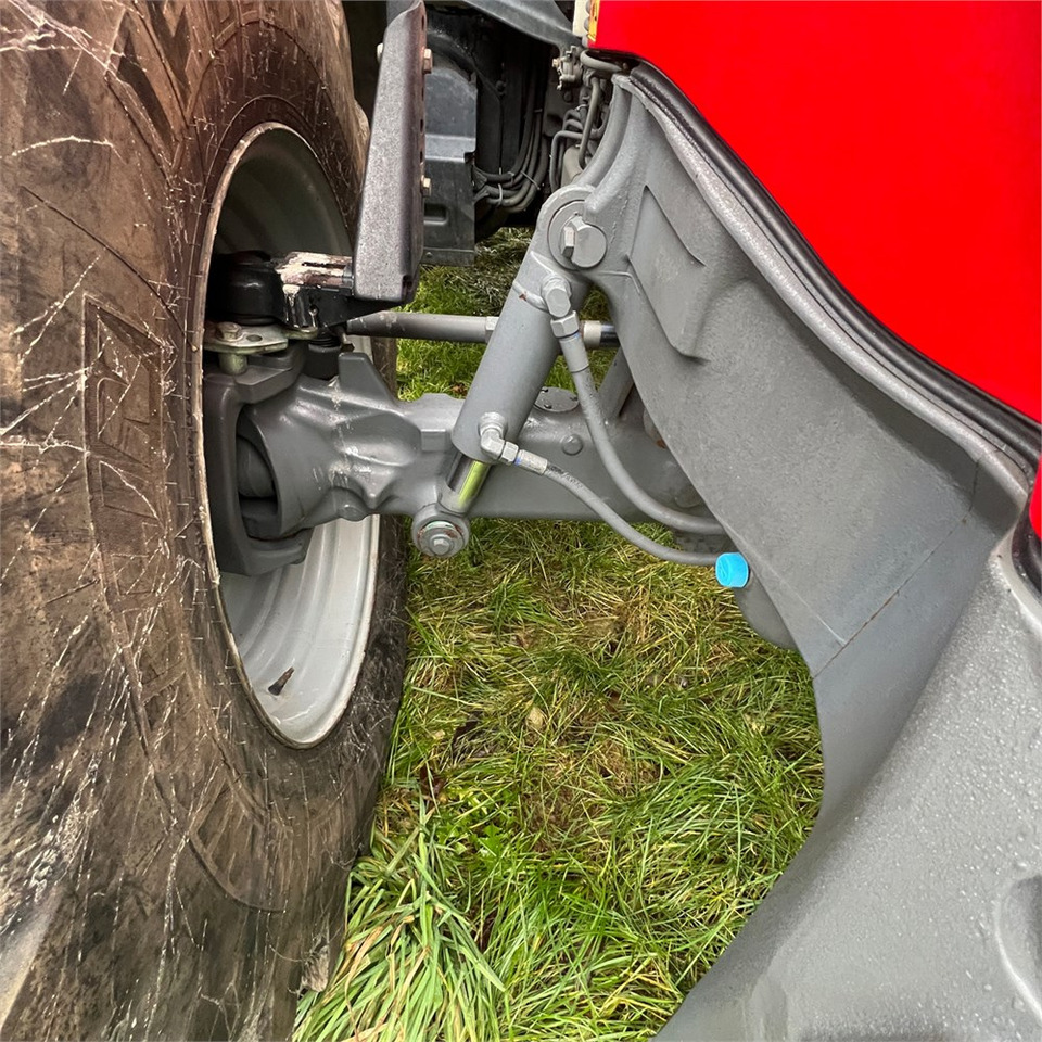 Tractor Massey Ferguson 7726 S: foto 42