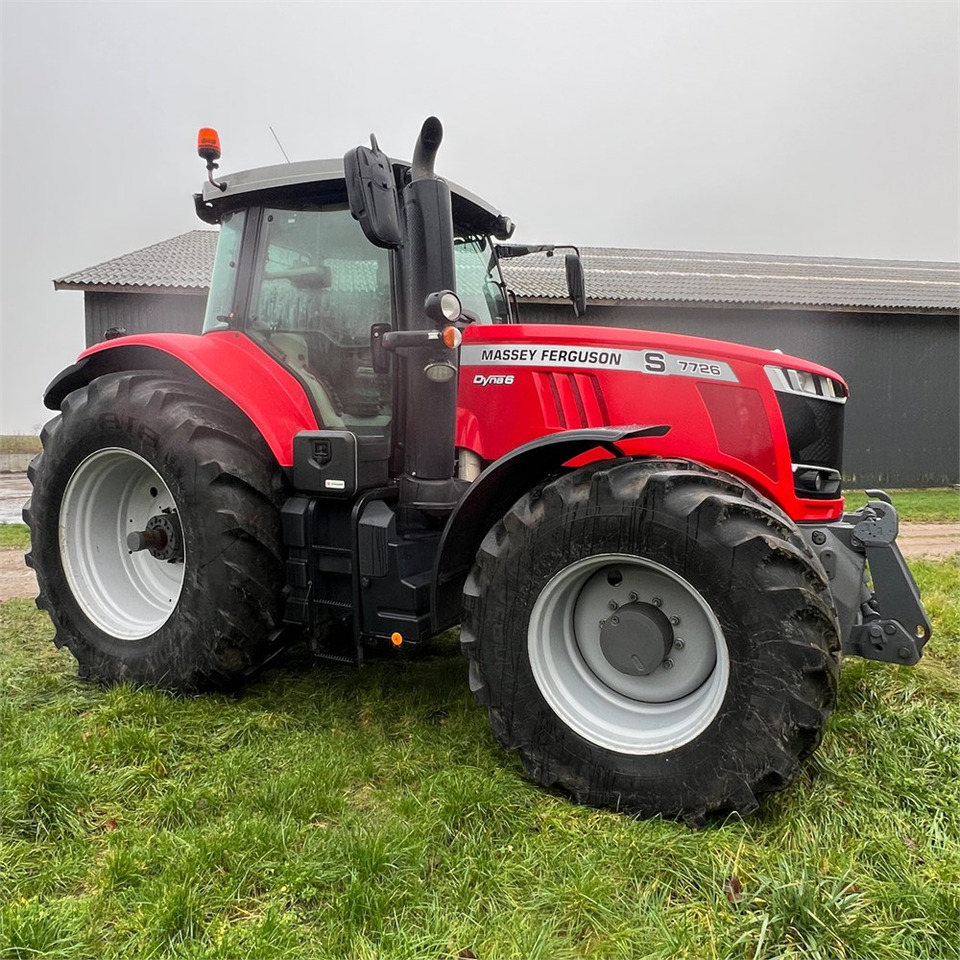 Tractor Massey Ferguson 7726 S: foto 12