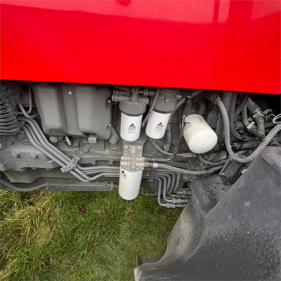 Tractor Massey Ferguson 7726 S: foto 36