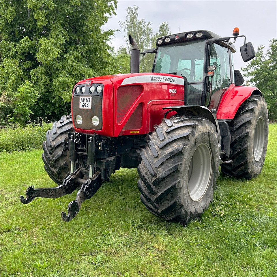 Massey Ferguson MF8460 Dyna-VT - Tractor: foto 2 Massey Ferguson MF8460 Dyna-VT - Tractor: foto 2
