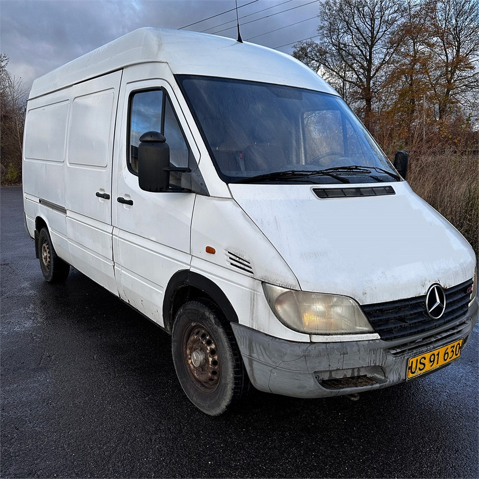 Mercedes SPRINTER 316 CDI-35 - Furgón: foto 1 Mercedes SPRINTER 316 CDI-35 - Furgón: foto 1