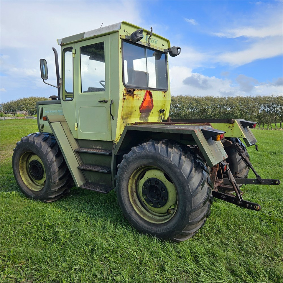 Mercedes Trac 900 Turbo - Tractor: foto 5 Mercedes Trac 900 Turbo - Tractor: foto 5