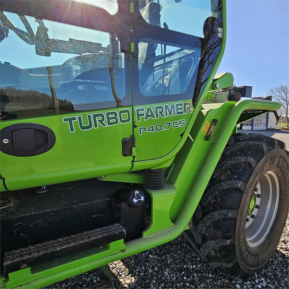 Manipulador telescópico Merlo TURBO FARMER P40.7CS: foto 30