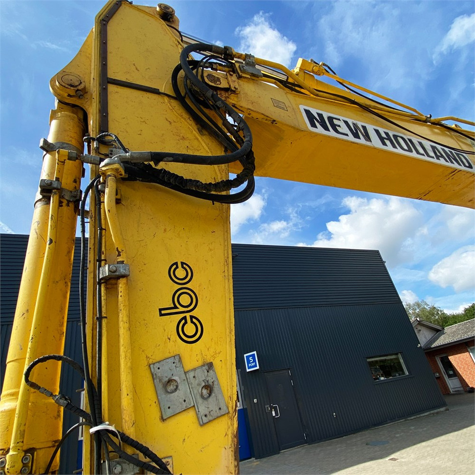 Excavadora de cadenas New Holland E 265 B: foto 20
