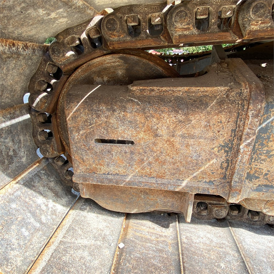 Excavadora de cadenas New Holland E 265 B: foto 36