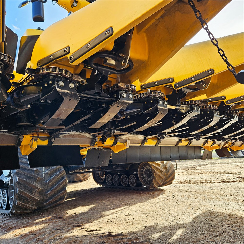 New Holland F8 - Cosechadora: foto 5 New Holland F8 - Cosechadora: foto 5