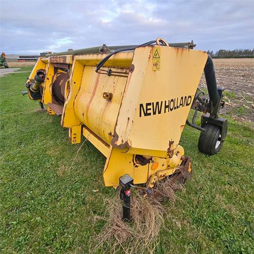 New Holland FX40 - Cosechadora: foto 5 New Holland FX40 - Cosechadora: foto 5