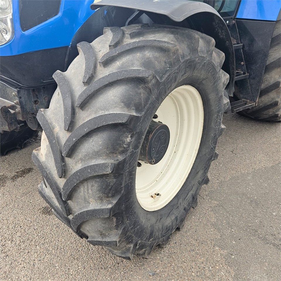 Tractor New Holland T7550: foto 48