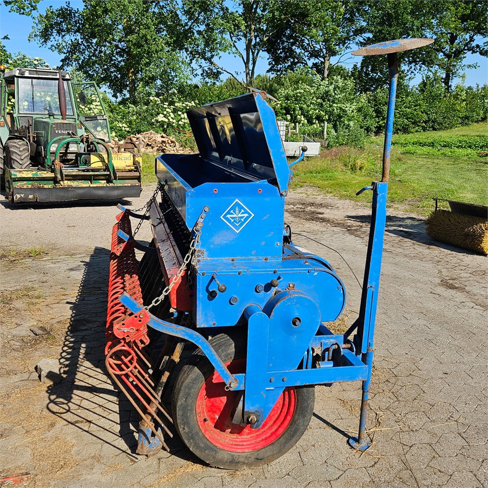 Nordsten Lift-o-Matic 2,5 - Maquinaria de siembra: foto 5 Nordsten Lift-o-Matic 2,5 - Maquinaria de siembra: foto 5
