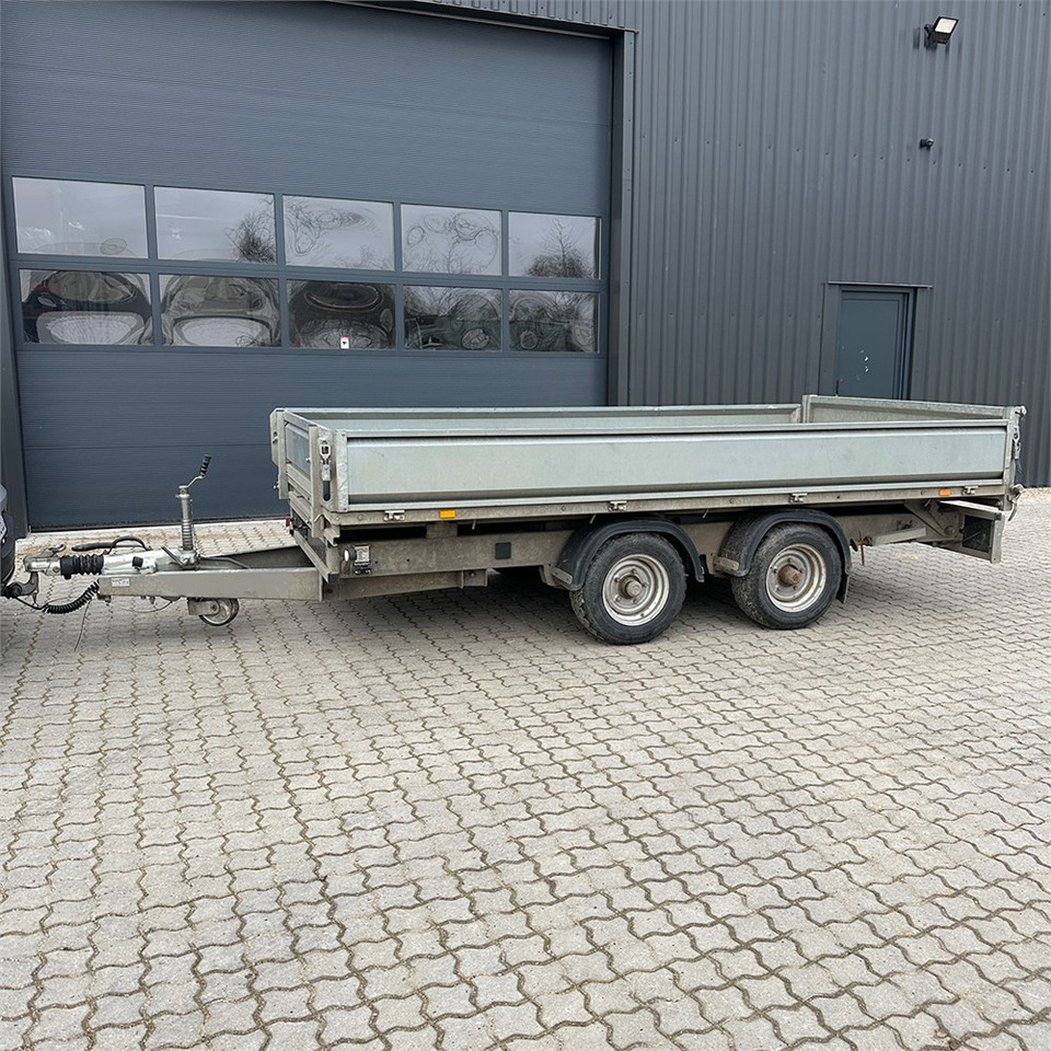 Nugent T3718H - Remolque de coche: foto 1 Nugent T3718H - Remolque de coche: foto 1