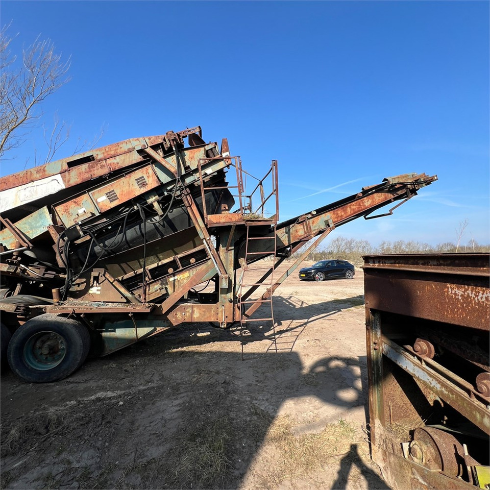 Powerscreen Turbo Chieftain - Cribadora: foto 2 Powerscreen Turbo Chieftain - Cribadora: foto 2