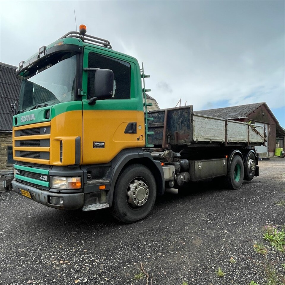 Camión caja abierta Scania 124G: foto 7