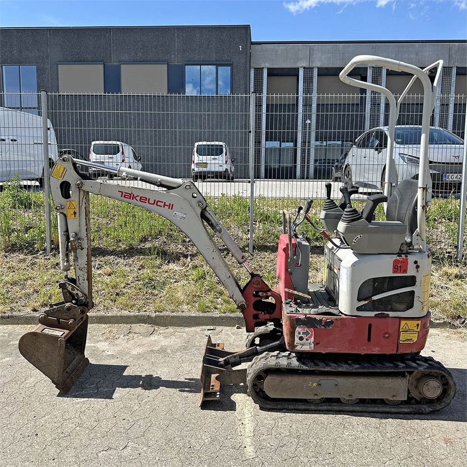 Takeuchi TB210 R - Miniexcavadora: foto 3 Takeuchi TB210 R - Miniexcavadora: foto 3