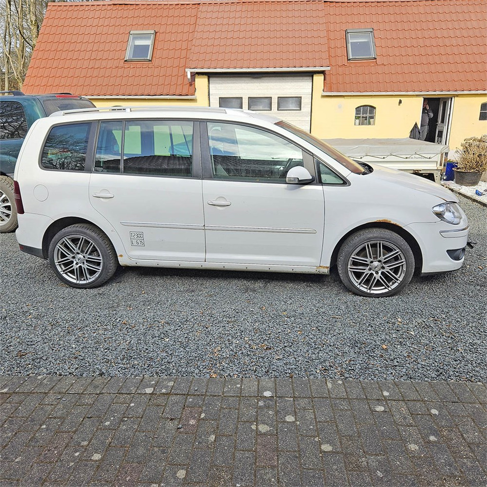 VW Touran Van 2,0 tdi automatisk - Coche: foto 2 VW Touran Van 2,0 tdi automatisk - Coche: foto 2