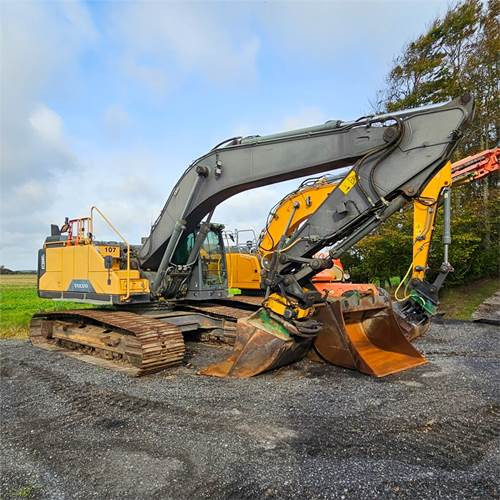 Volvo EC300 EL - Excavadora de cadenas: foto 1 Volvo EC300 EL - Excavadora de cadenas: foto 1