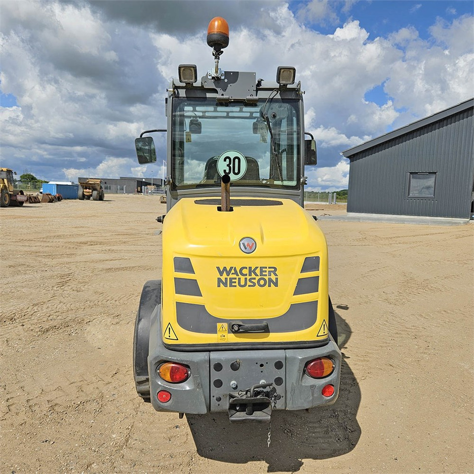 Wacker Neuson WL 32/RL30 - Cargadora de ruedas: foto 4 Wacker Neuson WL 32/RL30 - Cargadora de ruedas: foto 4