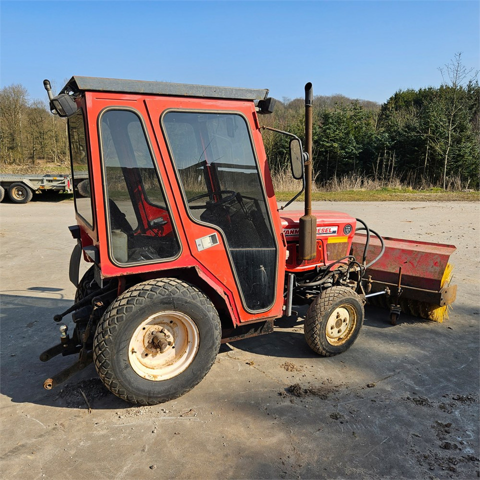 Yanmar YM186 D - Tractor: foto 2 Yanmar YM186 D - Tractor: foto 2