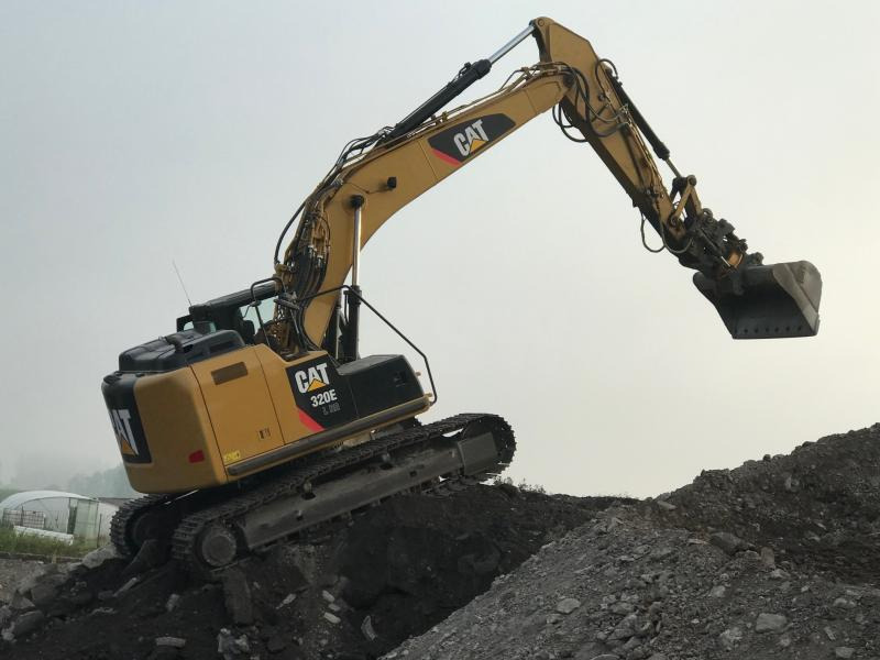 Caterpillar 320E LRR - Excavadora de cadenas: foto 1 Caterpillar 320E LRR - Excavadora de cadenas: foto 1