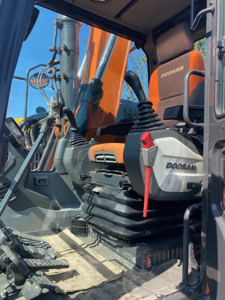 Excavadora de cadenas Doosan DX 140LCR-5: foto 8