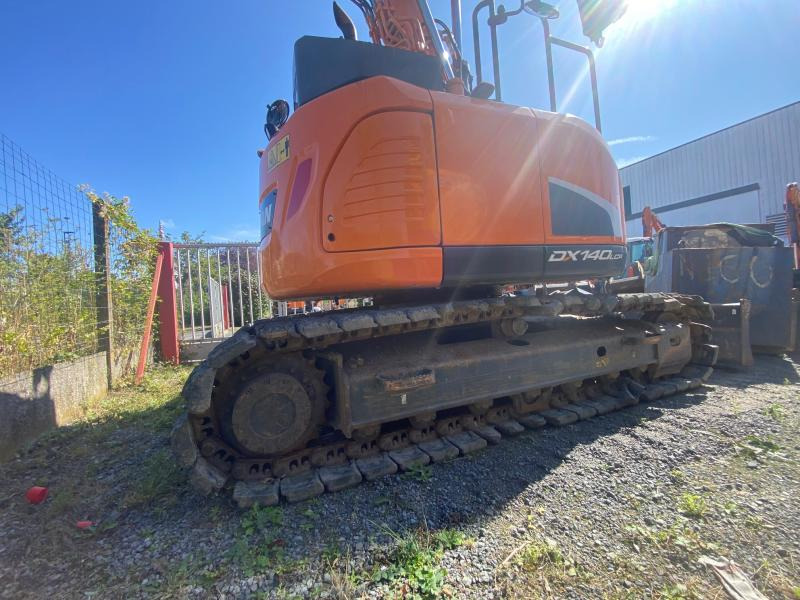 Excavadora de cadenas Doosan DX 140LCR-5: foto 6