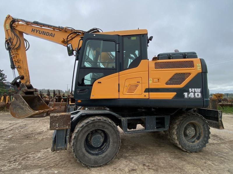 Hyundai HW 140 - Excavadora de ruedas: foto 1 Hyundai HW 140 - Excavadora de ruedas: foto 1