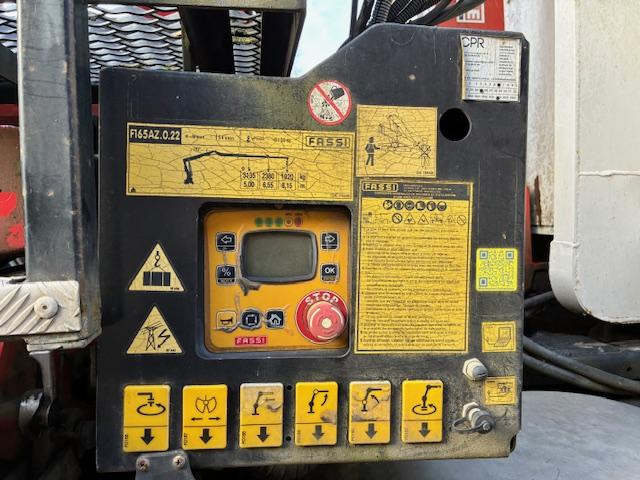 Camión multibasculante, Camión grúa Iveco TRAKKER 410 E6: foto 14 Camión multibasculante, Camión grúa Iveco TRAKKER 410 E6: foto 14