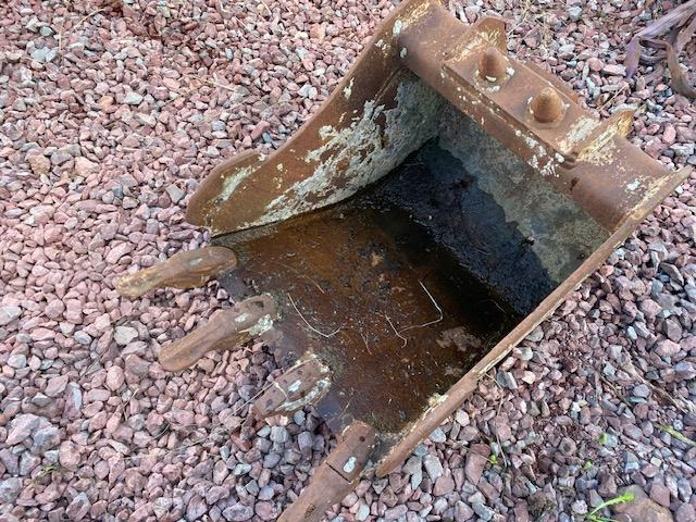 MECALAC 60CM & 40 CM - Cazo para excavadora: foto 5 MECALAC 60CM & 40 CM - Cazo para excavadora: foto 5