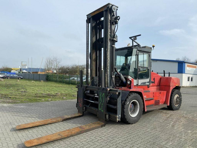 Kalmar DCE150-12 - Carretilla elevadora diésel: foto 3 Kalmar DCE150-12 - Carretilla elevadora diésel: foto 3