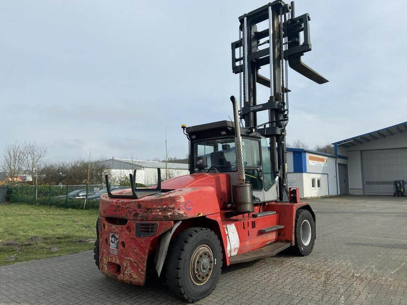 Kalmar DCE150-12 - Carretilla elevadora diésel: foto 4 Kalmar DCE150-12 - Carretilla elevadora diésel: foto 4