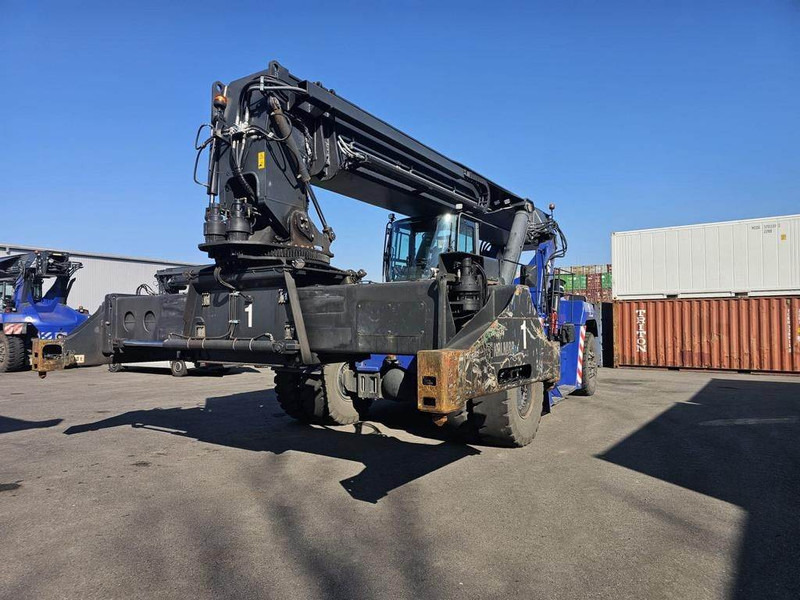 Kalmar DRG420-60S5 - Reach stacker: foto 2 Kalmar DRG420-60S5 - Reach stacker: foto 2