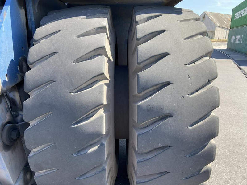 Reach stacker Kalmar DRG450-82S5HCXS: foto 7 Reach stacker Kalmar DRG450-82S5HCXS: foto 7