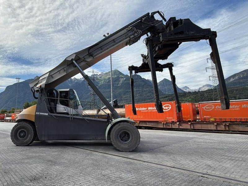 Liebherr LRS545 Intermodal - Reach stacker: foto 3 Liebherr LRS545 Intermodal - Reach stacker: foto 3