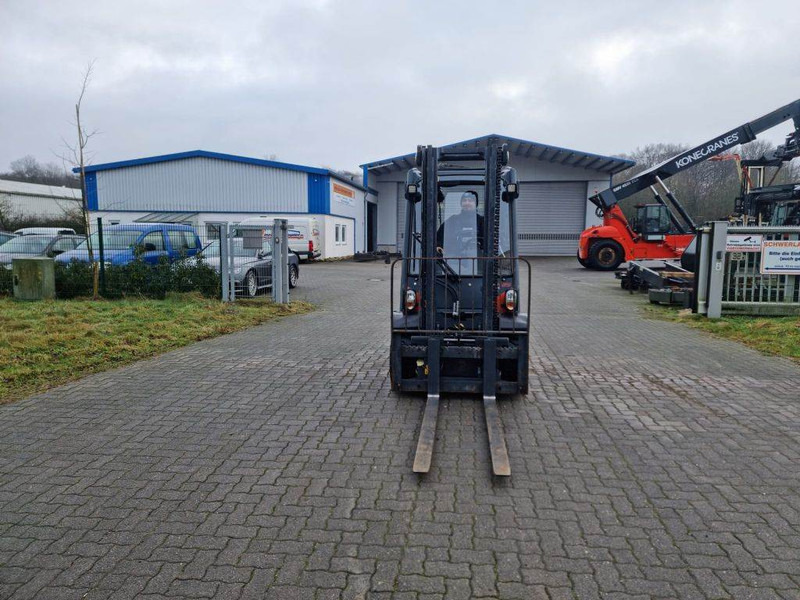 Linde H25D-02 - Carretilla elevadora diésel: foto 3 Linde H25D-02 - Carretilla elevadora diésel: foto 3