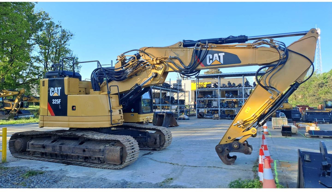 CAT 325F CR - Excavadora de cadenas: foto 1 CAT 325F CR - Excavadora de cadenas: foto 1