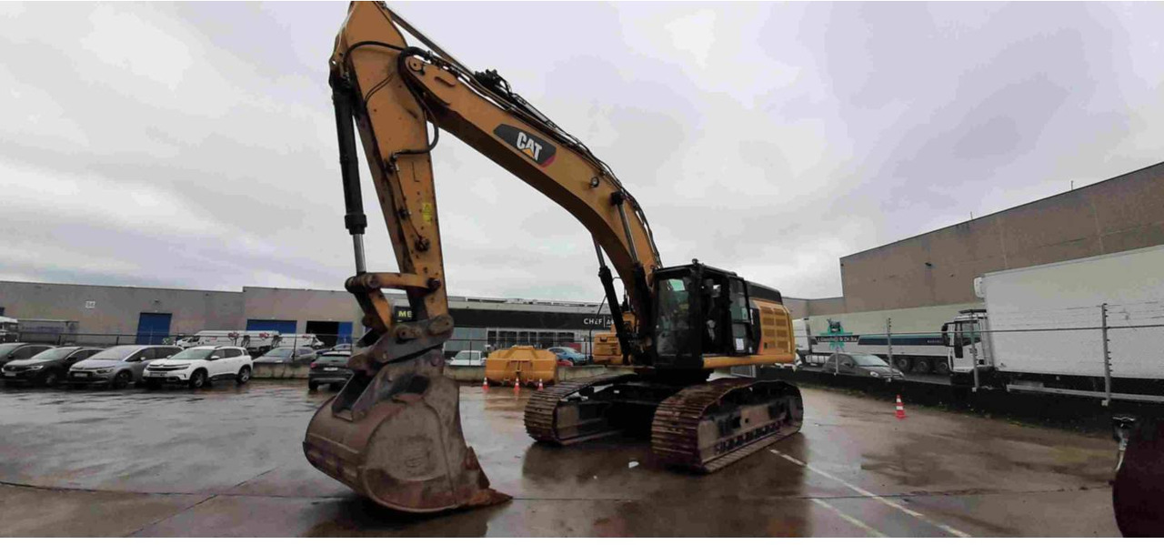 Leasing para CAT 352F CAT 352F: foto 16