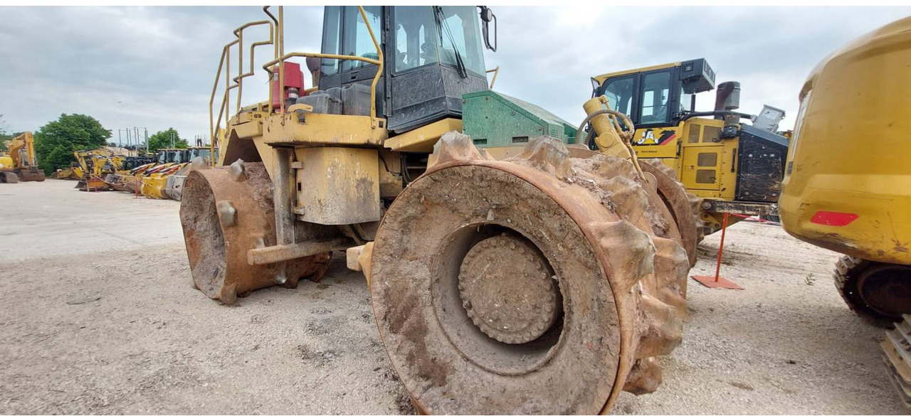CAT 826G - Bulldozer: foto 1 CAT 826G - Bulldozer: foto 1