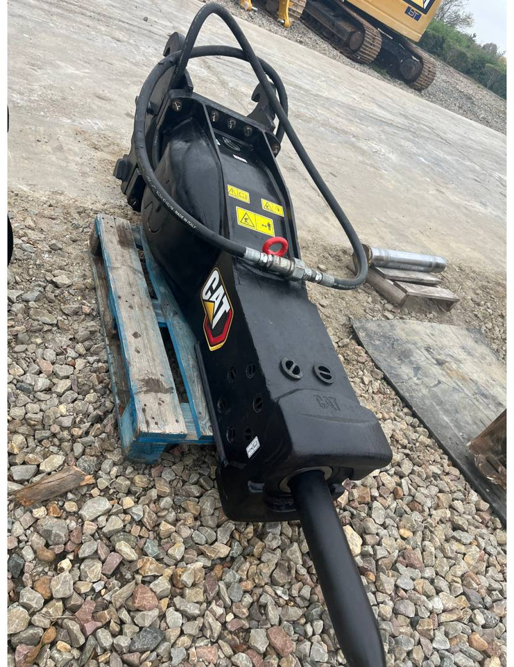 CAT H110S/CW40S/SANS AUTOLUBE - Martillo hidráulico: foto 1 CAT H110S/CW40S/SANS AUTOLUBE - Martillo hidráulico: foto 1