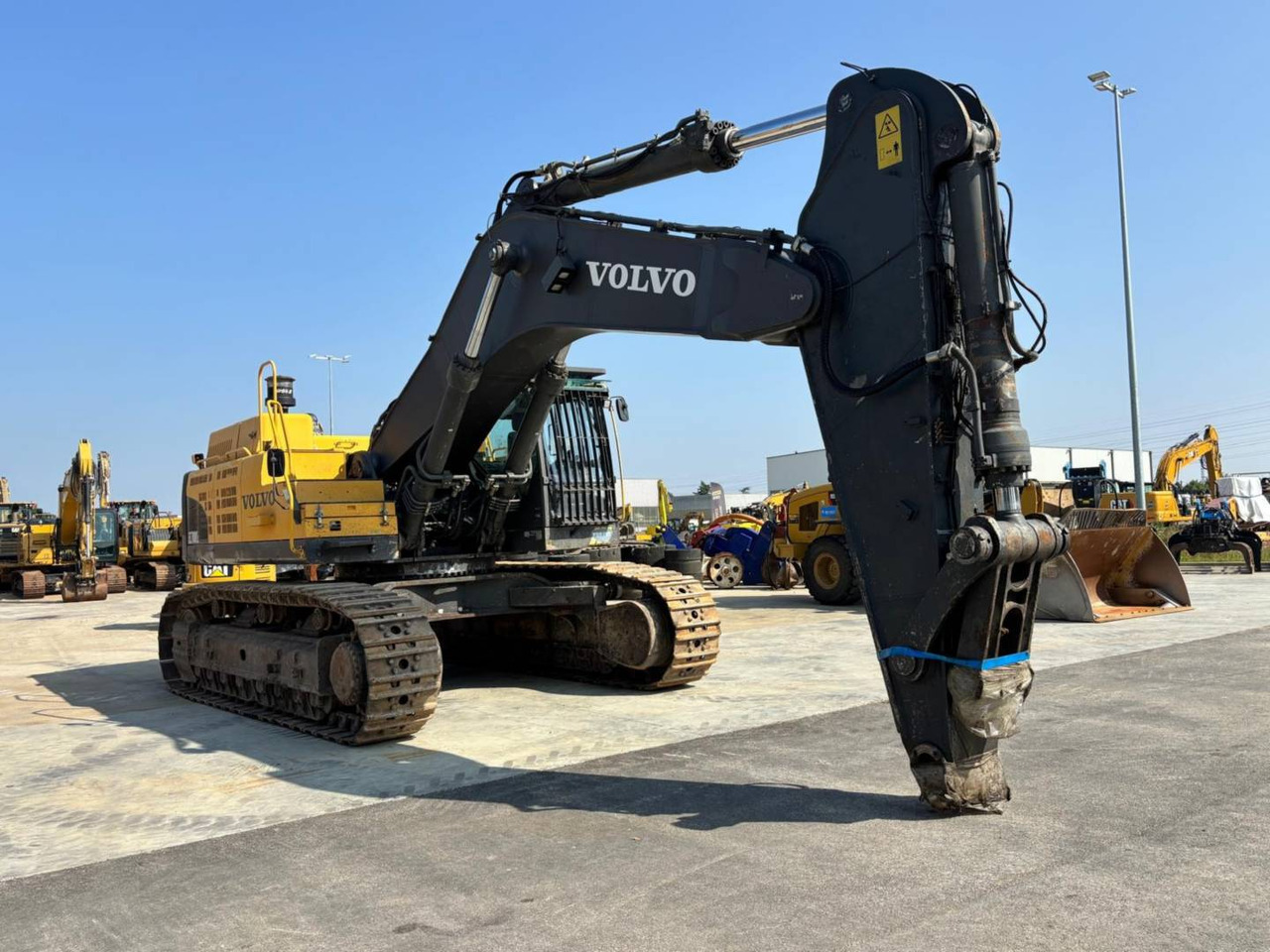 VOLVO CONSTRUCTION EQUIPMENT EC700 CL - Excavadora de cadenas: foto 1 VOLVO CONSTRUCTION EQUIPMENT EC700 CL - Excavadora de cadenas: foto 1