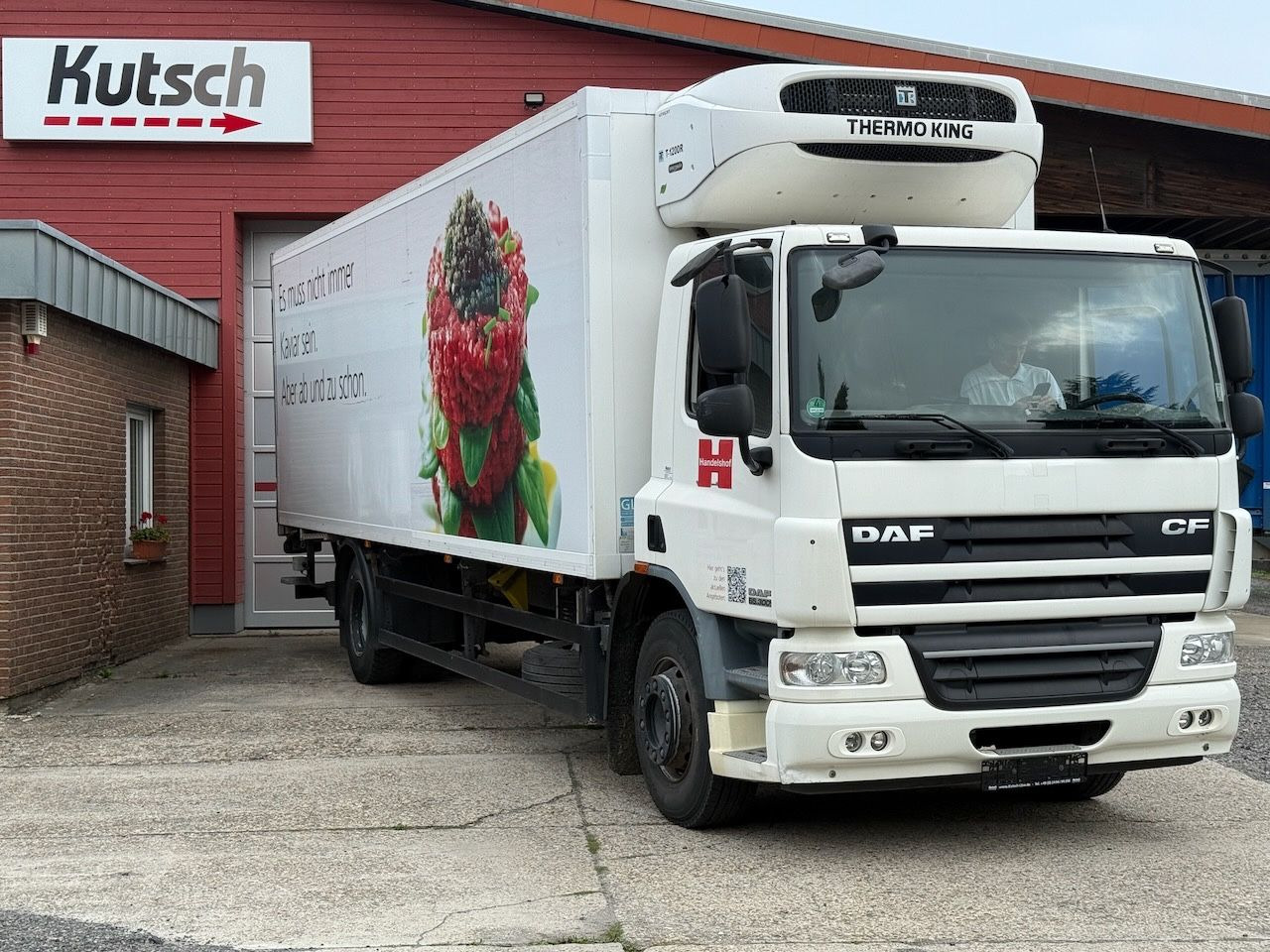 DAF CF 65.300 Tiefkühl, Lbw, ThermoKing, HU neu - Camión frigorífico: foto 2 DAF CF 65.300 Tiefkühl, Lbw, ThermoKing, HU neu - Camión frigorífico: foto 2