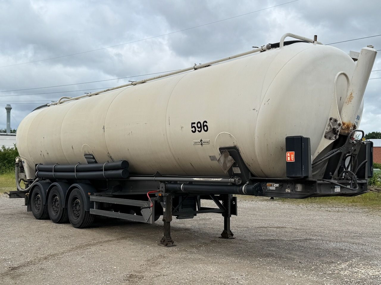Spitzer SK 2760 CAL Kippsilo - Semirremolque silo: foto 3 Spitzer SK 2760 CAL Kippsilo - Semirremolque silo: foto 3
