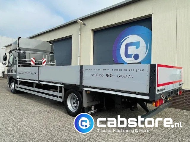 DAF CF 85 .360 4x2 Euro 5 - Open laadbak - Bouwjaar 2012 - Kooi-aap meeneemheftruck - Camión caja abierta: foto 5 DAF CF 85 .360 4x2 Euro 5 - Open laadbak - Bouwjaar 2012 - Kooi-aap meeneemheftruck - Camión caja abierta: foto 5
