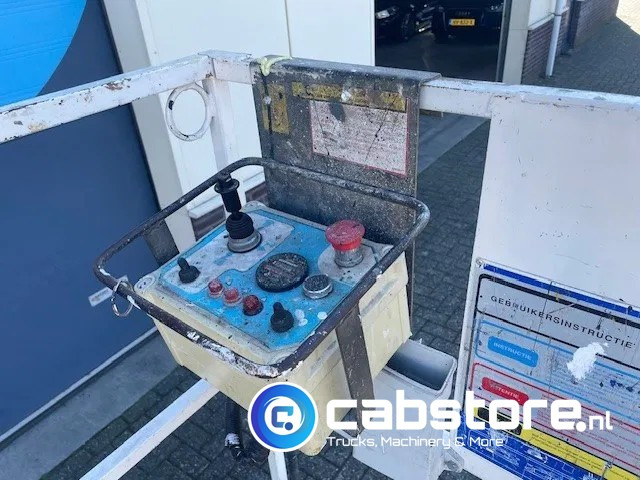 Iteco IG 4080 Schaarhoogwerker Abeitsbuhne - Skylift - Year 2001 - High 6.2 meter - Plataforma de tijeras: foto 4 Iteco IG 4080 Schaarhoogwerker Abeitsbuhne - Skylift - Year 2001 - High 6.2 meter - Plataforma de tijeras: foto 4