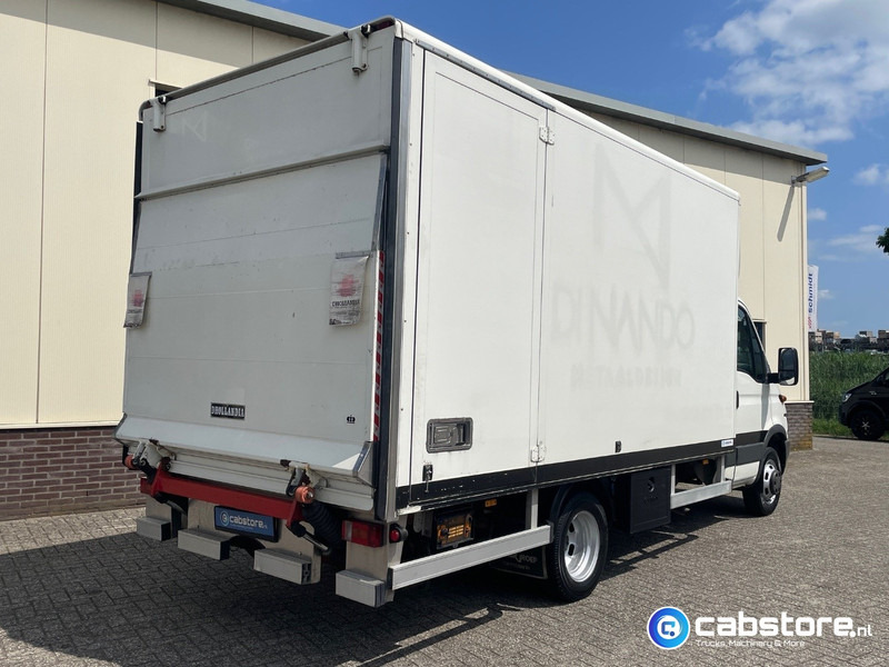 Iveco 40C 40C12 EURO 3 4x2 Bakwagen Euro 3 - Bouwjaar 2003 - APK tot 10-05-2026 -Handgeschakelde versnellingsbak - Furgoneta caja cerrada: foto 3 Iveco 40C 40C12 EURO 3 4x2 Bakwagen Euro 3 - Bouwjaar 2003 - APK tot 10-05-2026 -Handgeschakelde versnellingsbak - Furgoneta caja cerrada: foto 3