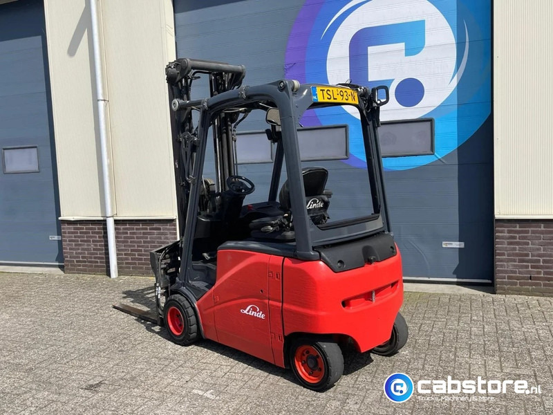 Linde E18PH-01 Elektrische hef truck - Electric Forklift - Year 2011- Side shift - Vorkverstelling - Carretilla elevadora: foto 4 Linde E18PH-01 Elektrische hef truck - Electric Forklift - Year 2011- Side shift - Vorkverstelling - Carretilla elevadora: foto 4