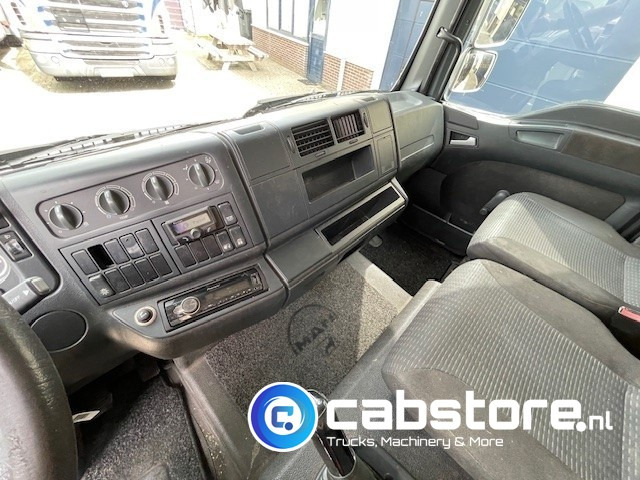 Furgoneta caja cerrada MAN TGL 8.180 4X2 BB   Euro 5 - Handgeschakelde versnellingsbak - Laadklep - Bouwjaar 2010 - 3 zitplaatsen: foto 10
