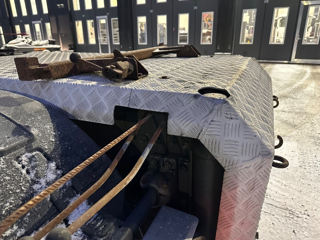 Volvo FH16 600 8x4*4 - Cabeza tractora: foto 4 Volvo FH16 600 8x4*4 - Cabeza tractora: foto 4