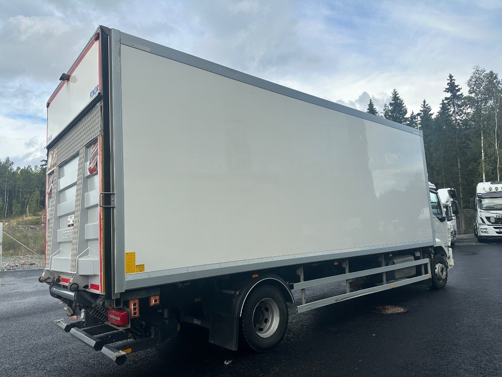 DAF LF 260 4x2 - Camión caja cerrada: foto 4 DAF LF 260 4x2 - Camión caja cerrada: foto 4