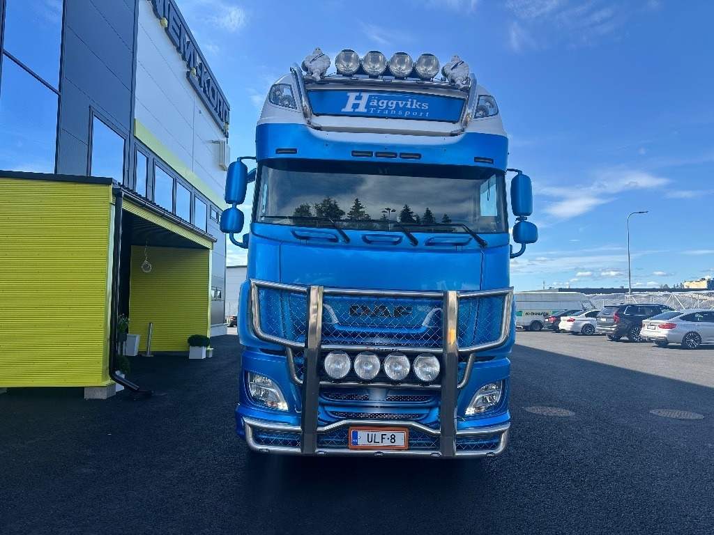 DAF XF 530 6x2*4 - Camión multibasculante: foto 2 DAF XF 530 6x2*4 - Camión multibasculante: foto 2